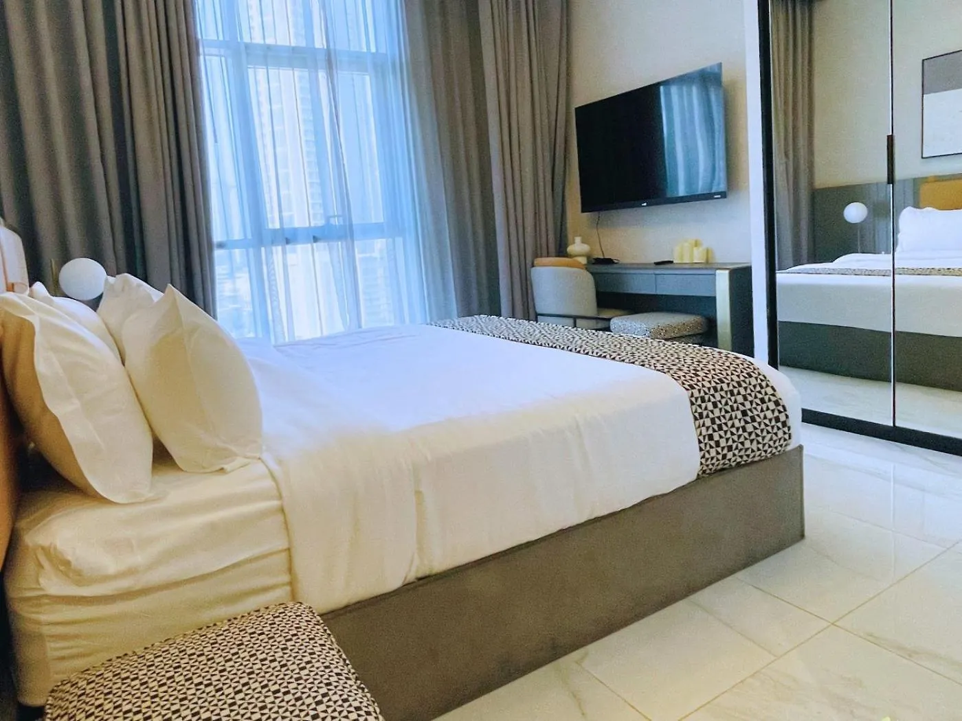 Elegant 2Br Business Bay Near To Dubai Mall & Burj Khalifa -1802